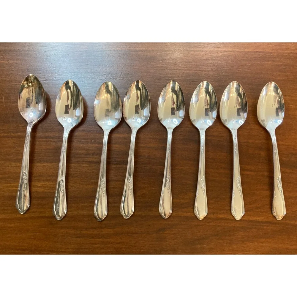 Wm A Rogers A1 Plus Oneida Ltd Set Of 8 Tea Spoons Meadowbrook Silverplate 6